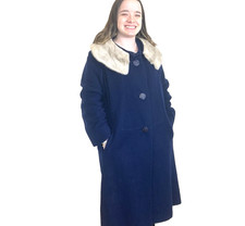 Vintage 1960s 100 Cashmere Fully Lined Peacoat w/Fur Collar, Size Medium Petite