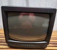Vintage Magnavox PR1310 C122 13" CRT TV - Retro Gaming TV Without Remote