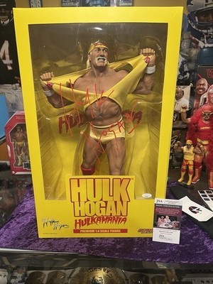 WWF WWE Hulk Hogan AUTOGRAPHED Hulkamania STORM 1:4 Scale Action