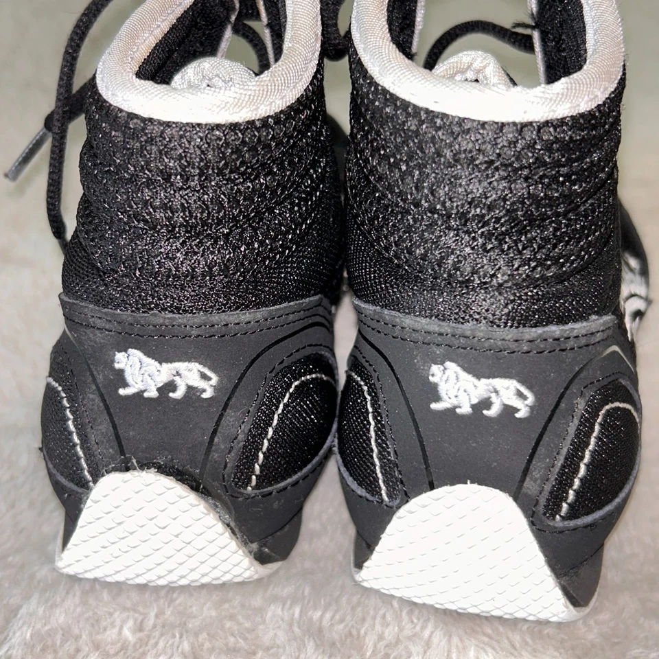 Lonsdale London Contender (2019) Lace Up Low Boxing Boots - Men Size US 6 - Image 4 of 4