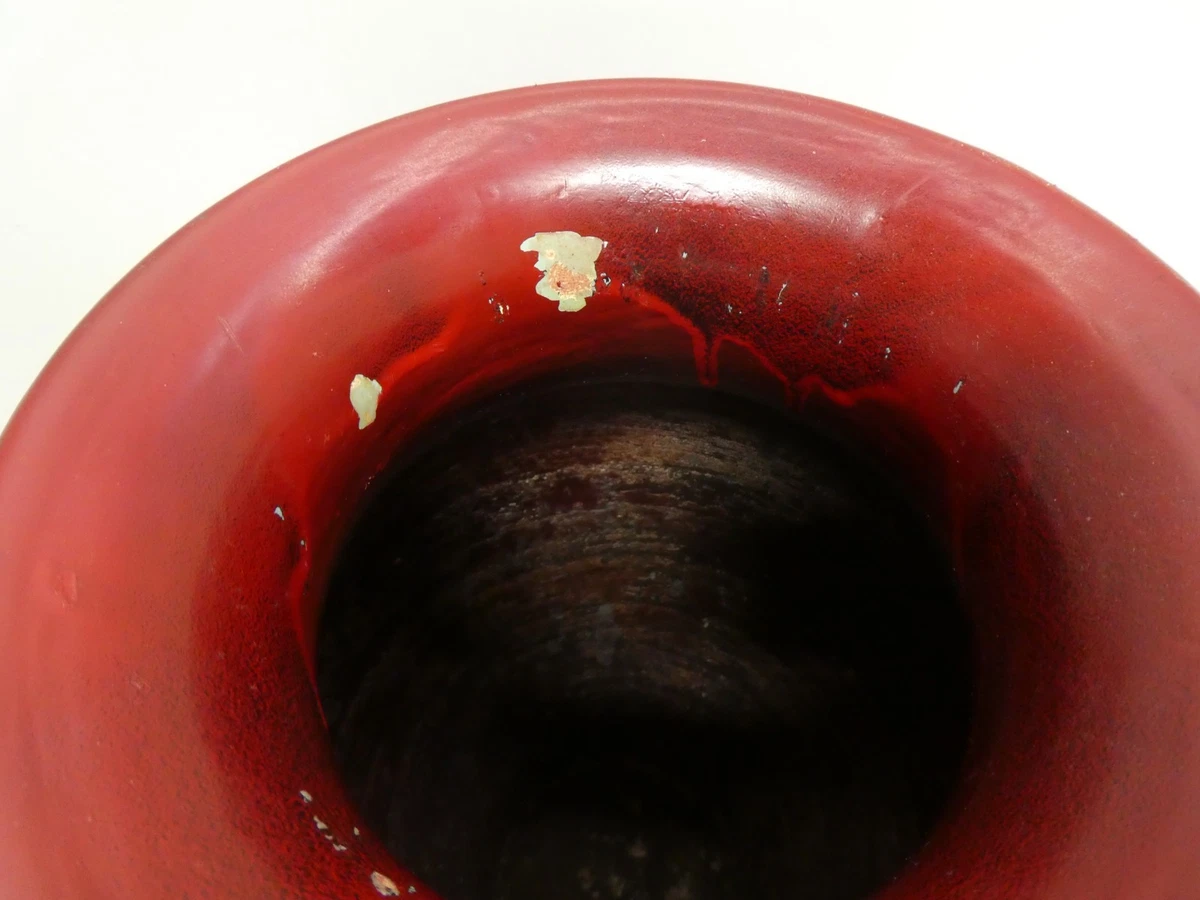 LARGE CHINESE POTTERY CERAMIC BOULBOUS VASE - PAINTED OX BLOOD RED