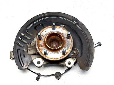 13-18 Cadillac ATS Sedan RWD Front Right Passenger RH Spindle Knuckle Hub OEM