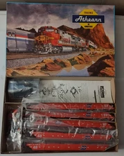 HO scale Athearn  Burlington Northern Gunderson Max lll  5 cars  5931