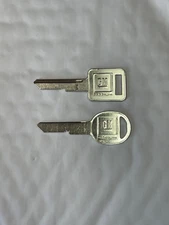 Original GM Logo Key Blank Set, E & H Keyways, OEM