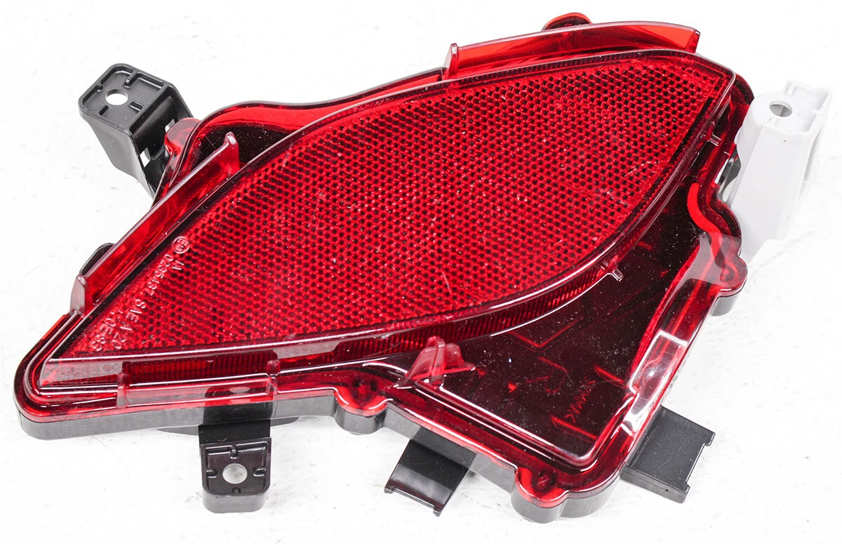 81480-0E060 OEM Toyota Highlander Rear Right Lower Bumper 