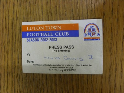 14.09.2002 Ticket: Luton Town gegen Notts County [Presseausweis] (geknickt). Bobfrankand