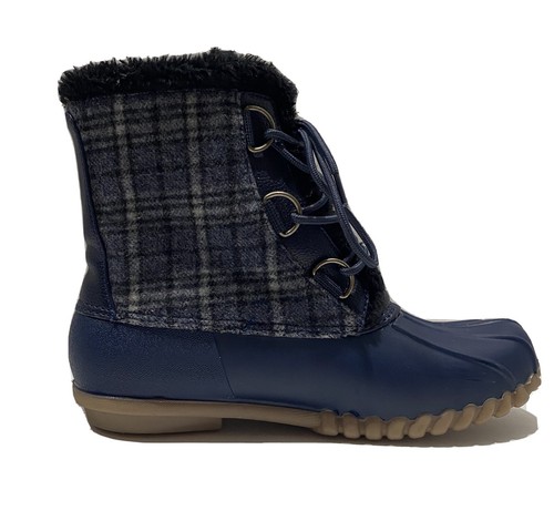 BareTraps/Waterproof /Boots Size 6 