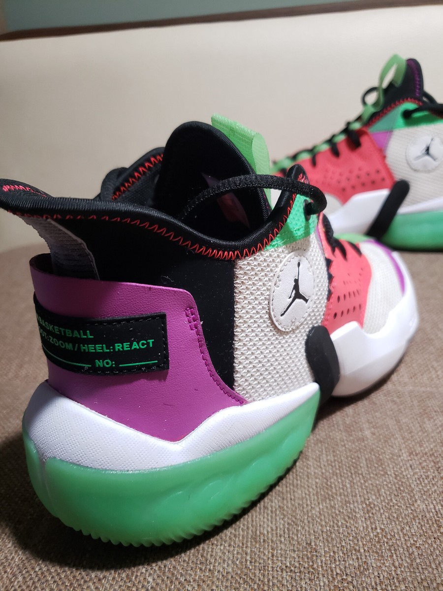 Size 10 - Jordan React Elevation White Hyper Violet for sale