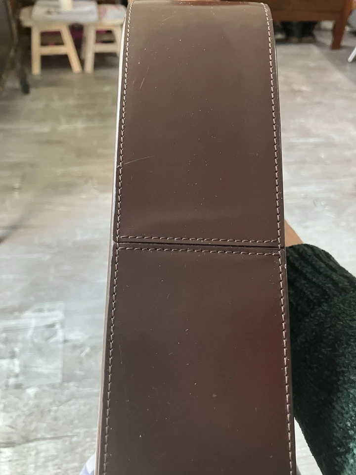 Authentic LANCEL Paris Brown Leather Purse, Made In Italy. Great Condition. - Image 4 of 4