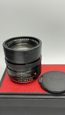 Leica Summicron-R 90mm f/2 Version 3CAM -  LEITZ Canada #3118973-120