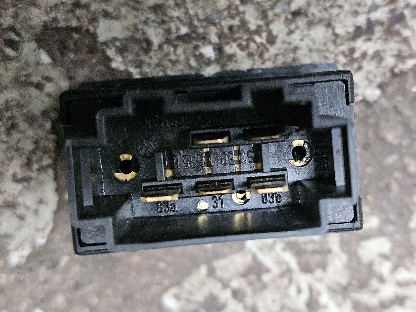 Picture 2 of 4