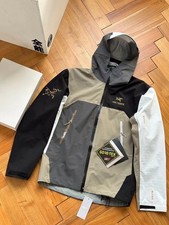 Arcteryx BEAMS Beta Winter Jacket - Men's Gray