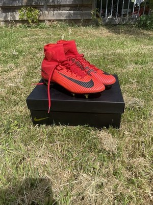 nike mercurial Superfly V Elite University Red