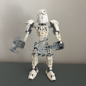 LEGO BIONICLE TOA METRU - TOA NUJU 8606 - COMPLETE WITH MANUAL AND BOX