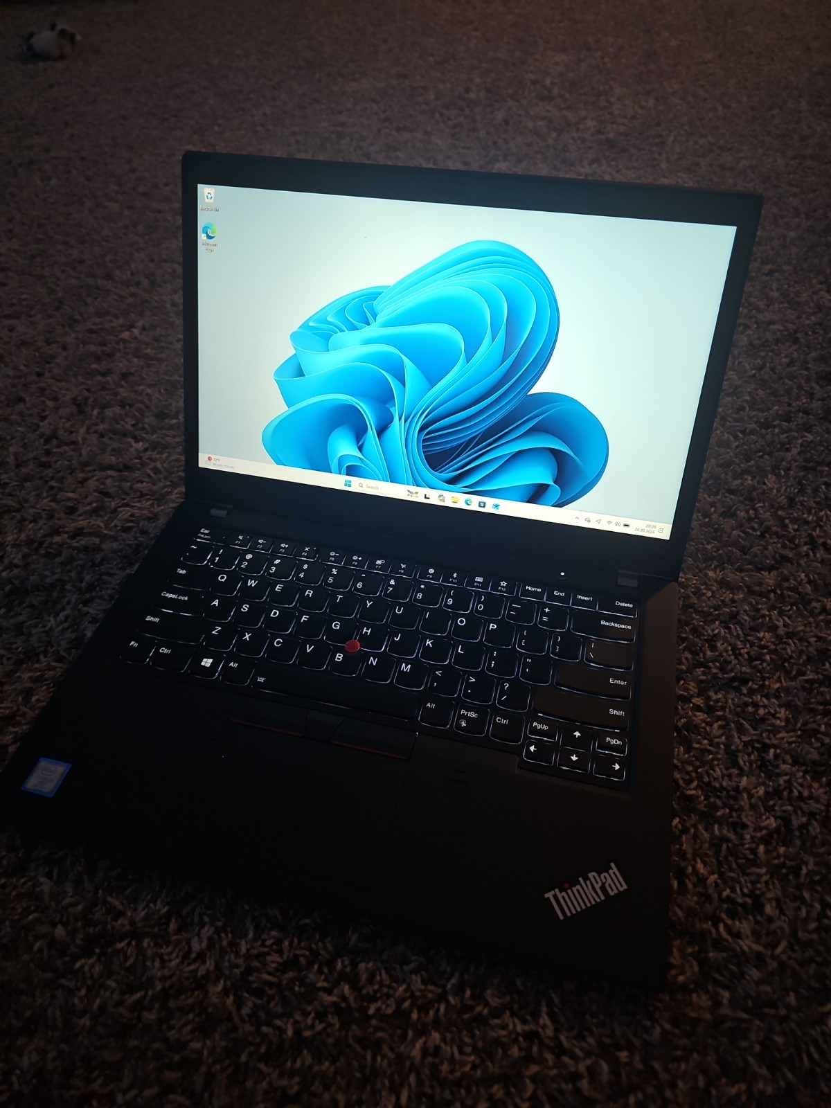 Lenovo ThinkPad T480s, 14-Inch Laptop, with Core I5-8250U, 256 GB SSD (Solid State Drive), Windows 11 Pro