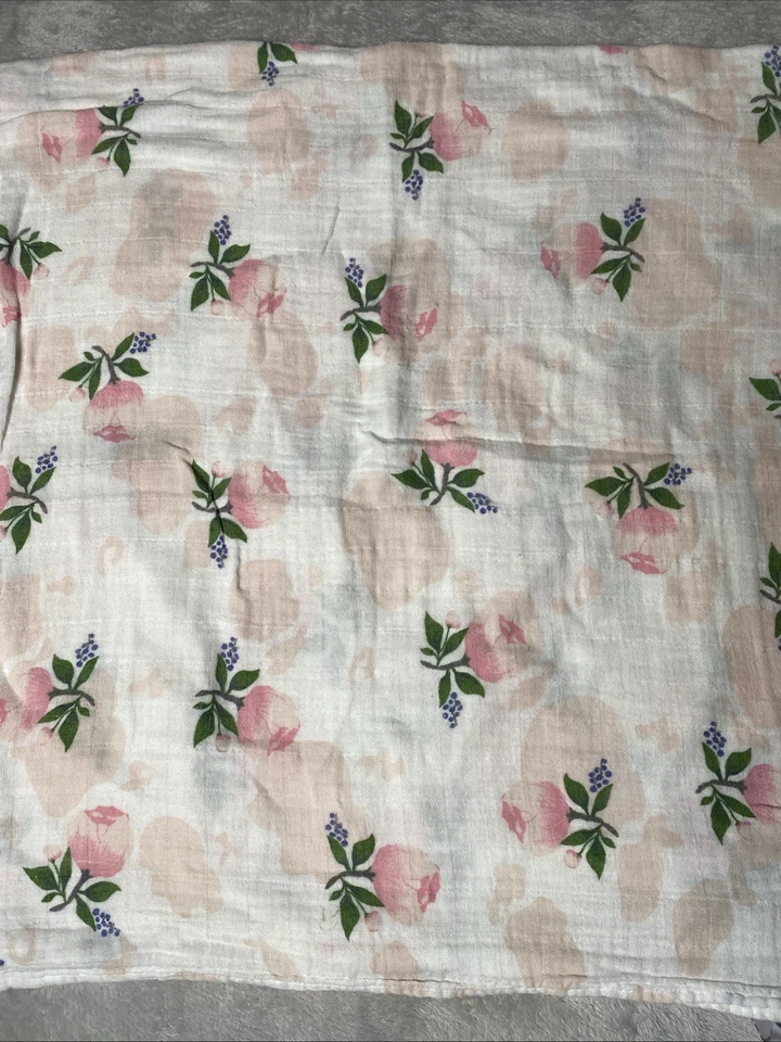 ADEN ANAIS Floral Baby Blanket Flowers Pink Rose Soft White Muslin Swaddle Lovey - Image 4 of 4