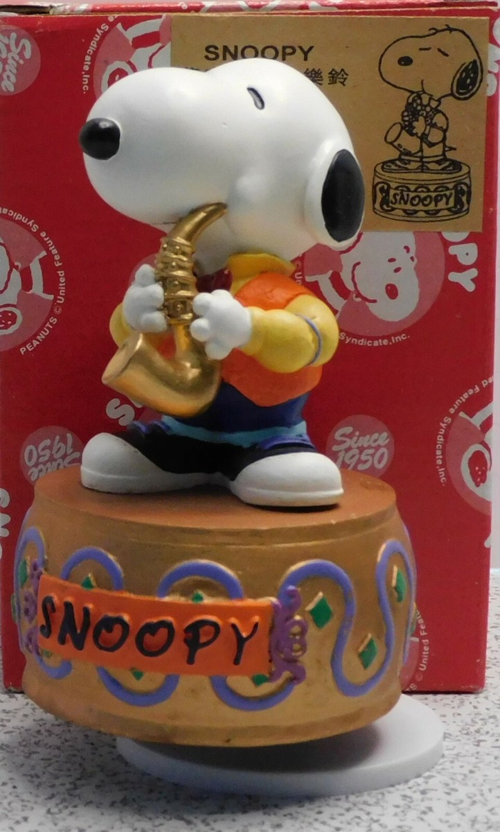 Vintage Peanuts Snoopy Playing Sax Sun Hing Music Box Nice HTF | eBay
