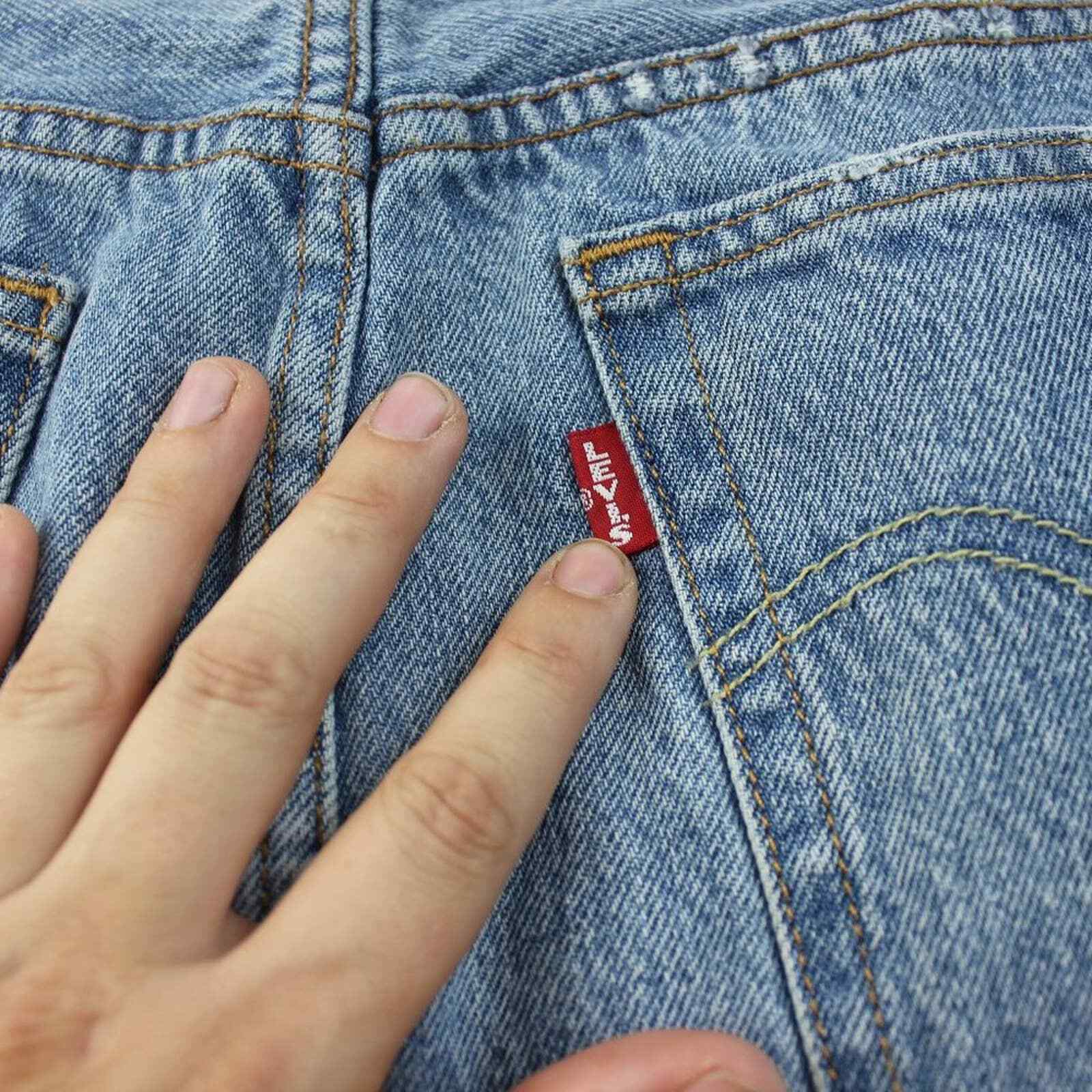 Levi's Premium Quality Button Front Distressed Mi… - image 7