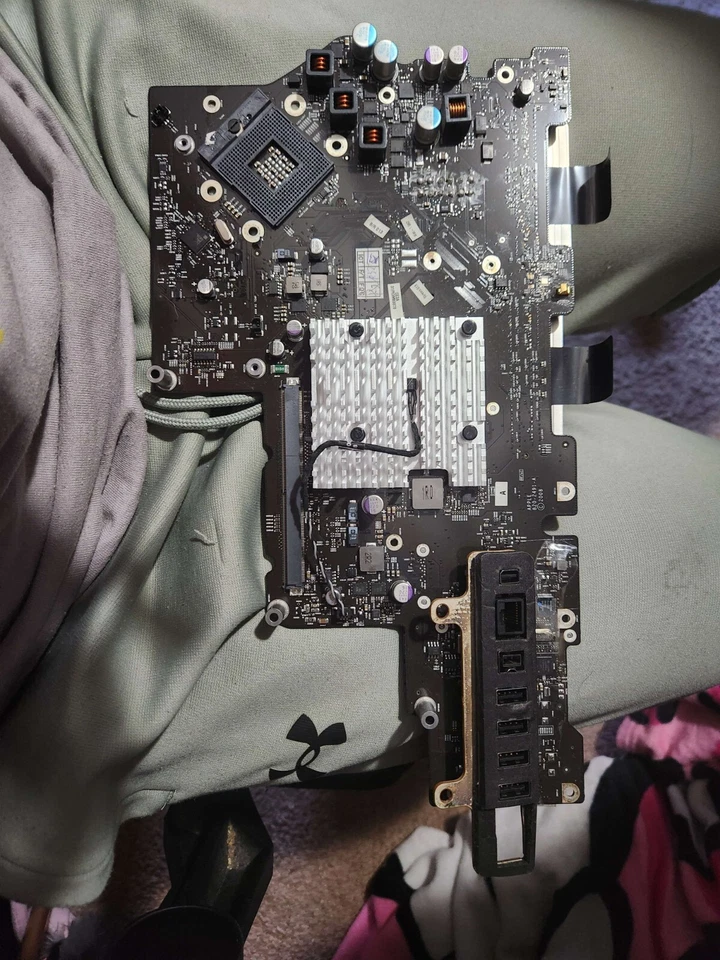 Apple IMac A1225 Logic board 820-2491-A - Image 2 of 3