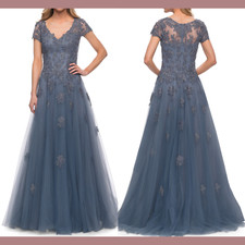 NWT 619 La Femme  4  V Neck Floral Appliqu  Tulle A-Line Gown in Slate S1190