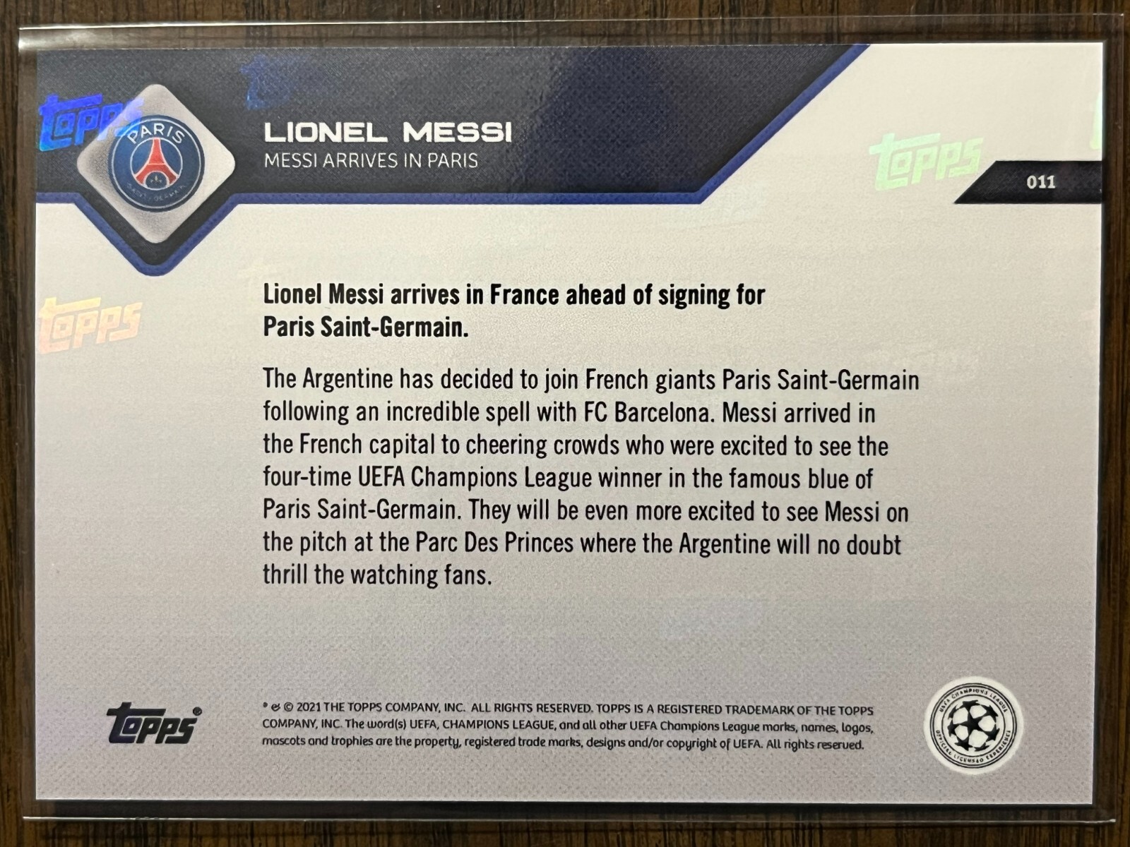 2021-22 Topps Now UEFA UCL #11 Lionel Messi Paris Saint-Germain view 2