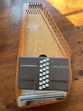 Beautiful, Used Oscar Schmidt Three-Button Autoharp