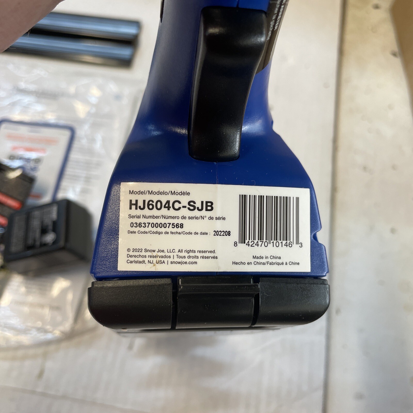 Sunjoe HJ604C Cordless Hedger 7.2 V. A16. 947