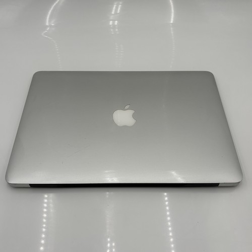 Apple MacBook Air 13” Early 2015 8GB/128GB Silver MMGH2LL/A Good Condition thumbnail 2