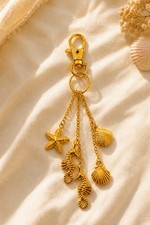 Ocean Themed Seahorse Shell Key Chain