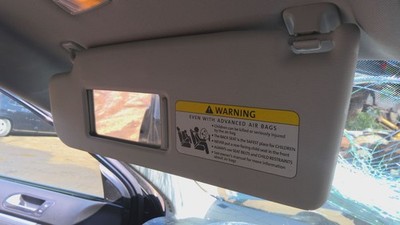 DRIVER LEFT Sun Visor GRAY TC MQ1280 JETTA EXCEPT GLI 05 06