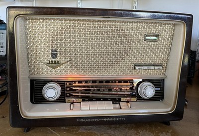Grundig 1088 USA - restored and with bluetooth!