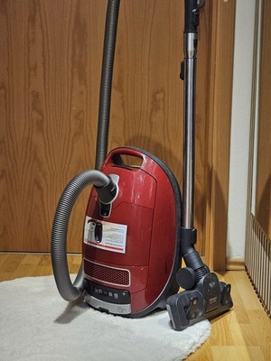 Miele Complete C3 Cat&Dog PowerLine neuer Motor