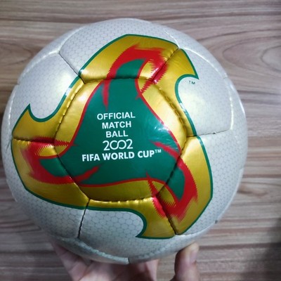 FIFA World Cup 2002 Official Match Ball Adidas Fevernova Football
