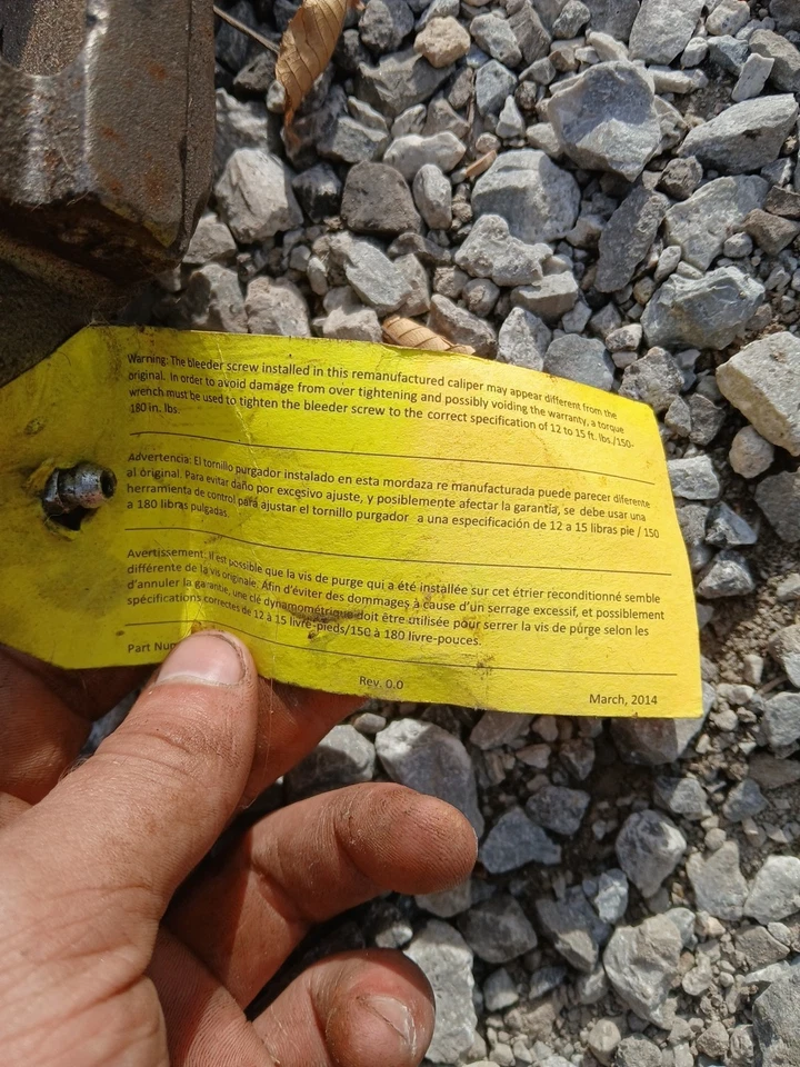 Chevy GMC K3500 Sierra 7.4 L Front Brake Calipers 454 Caliper 1998 - Image 4 of 4