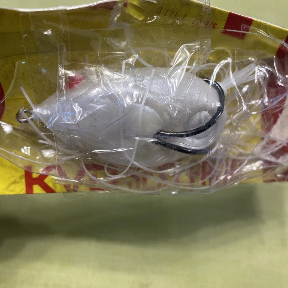 STRIKE KING- KVD Sexy Rana Perla Rana Blanca 5/8 OZ Embalaje dañado  Foto 3 de 4