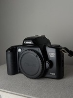 Canon EOS 500D Digital SLR Camera Body Black Excellent Condition with Battery