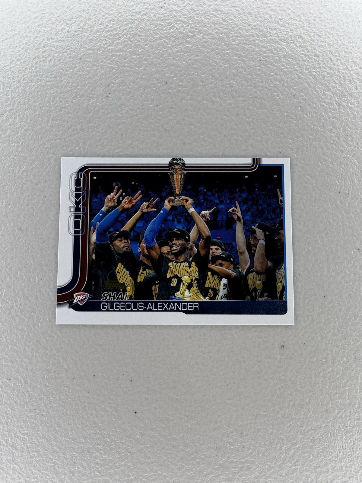 2025 Topps Basketball #115 Shai Gilgeous Alexander Golden Mirror SSP OKC