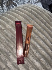 Charlotte Tilbury Hollywood Beauty Highlighter Wand - 12ml
