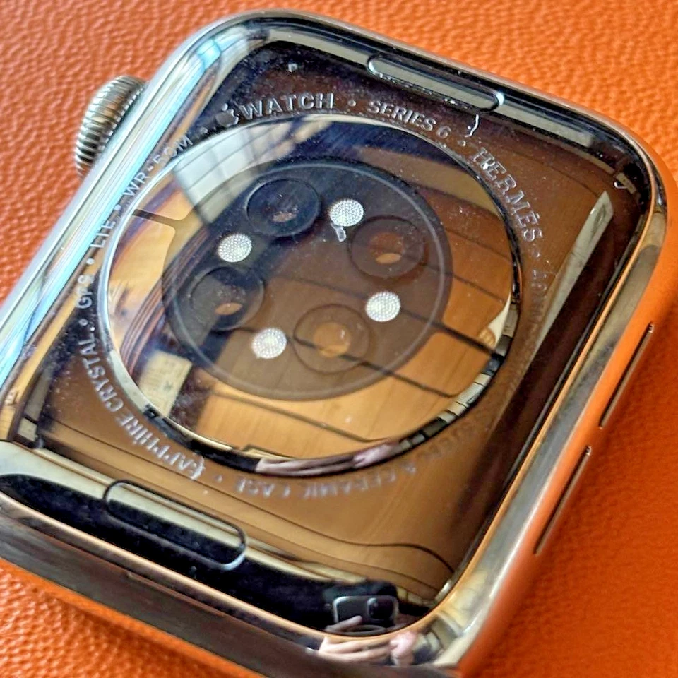 Apple Watch HERMES series6 40mm GPS+Celular Plateado Acero Inoxidable Batería A Foto 4 de 4
