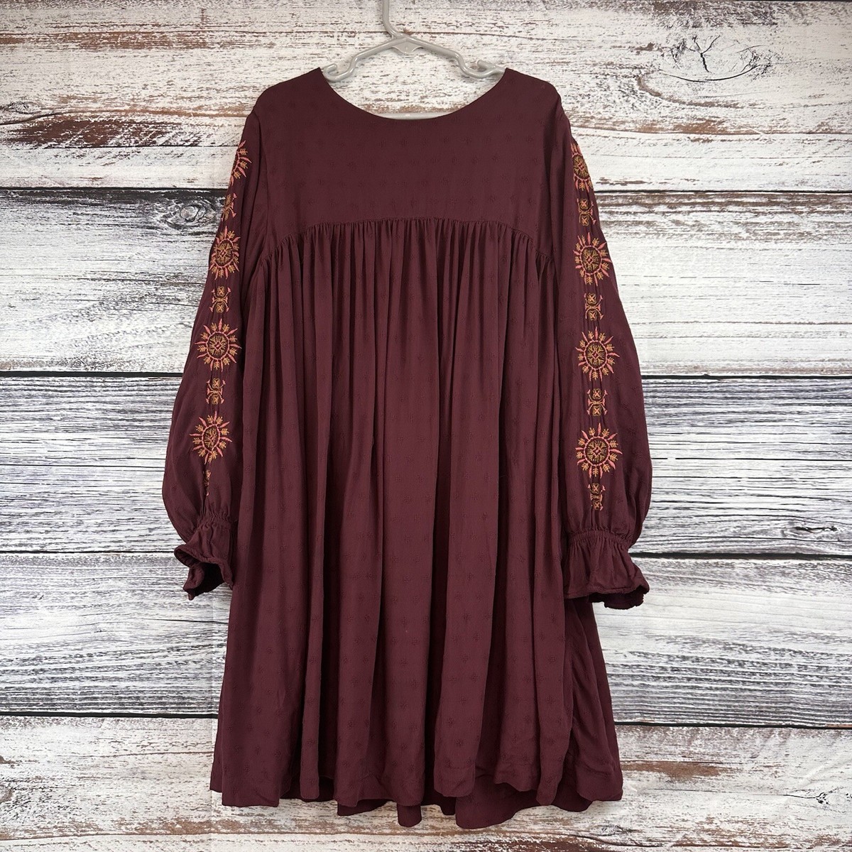 chinese dress ladies Lace Peasant Sleeve Dress - Long Sleeve Lace Dress main image 1