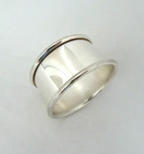 W. & S. Blackinton Silver Plated Napkin Ring ~ No Mono 