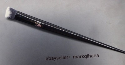 kvd concealer brush