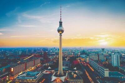 BERLIN TOWER GERMANY PRINT/POSTER SATIN PHOTO PAPER OR  CANVAS T591