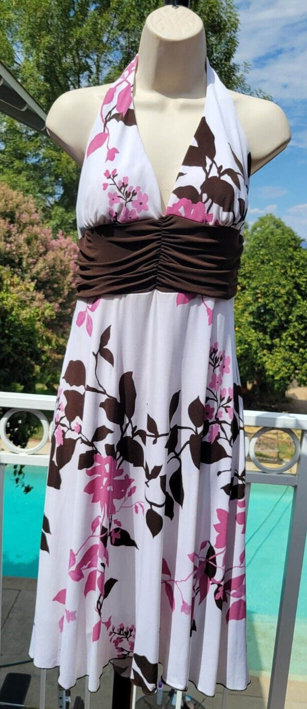 Speechless White Halter Sundress w/floral design, lined, Size M, accent at waist-image