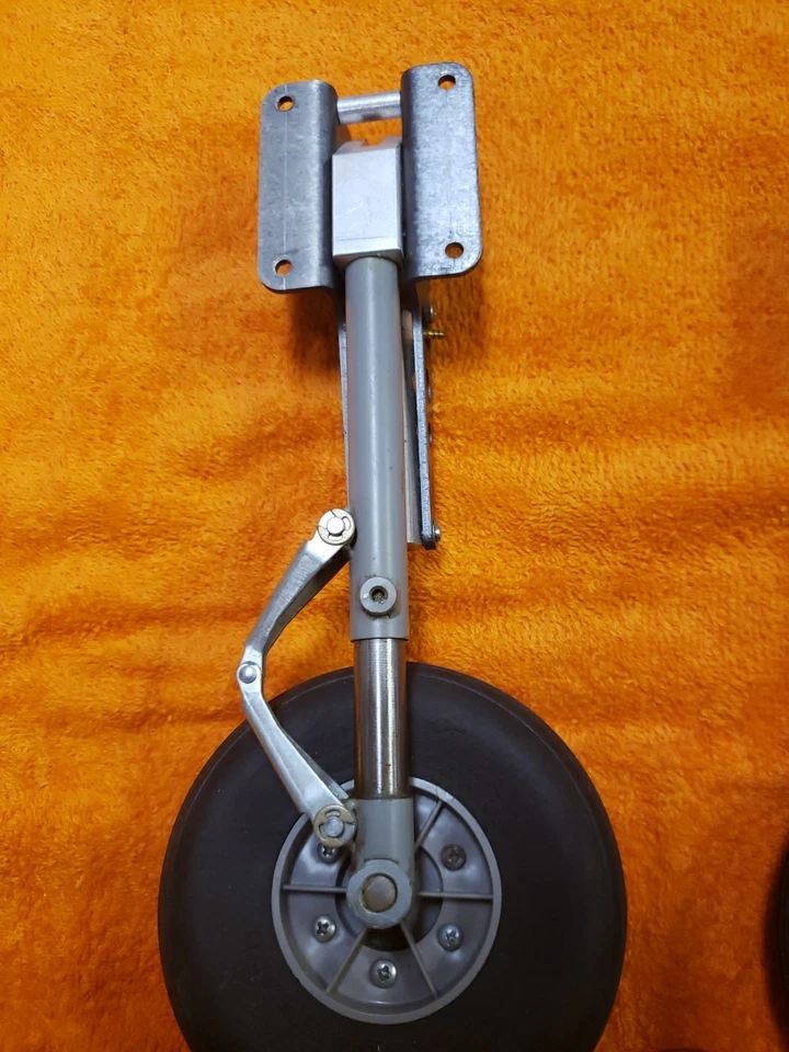 ROBART Retracts - Robart Gear For Spitfire By Dynaflite - With Valve - JT25 - Image 3 of 4