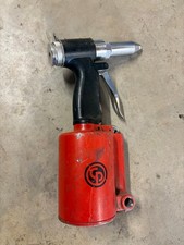 Chicago Pneumatic (CP) pneumatic rivet gun / air-powered riveting tool