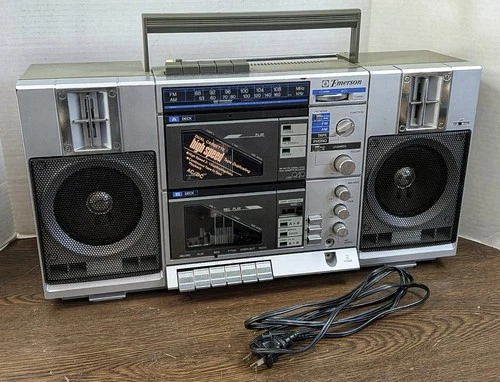 Vintage Emerson CTR-949 AM/FM Stereo Dual Cassette Player Boombox - WORKS GREAT!