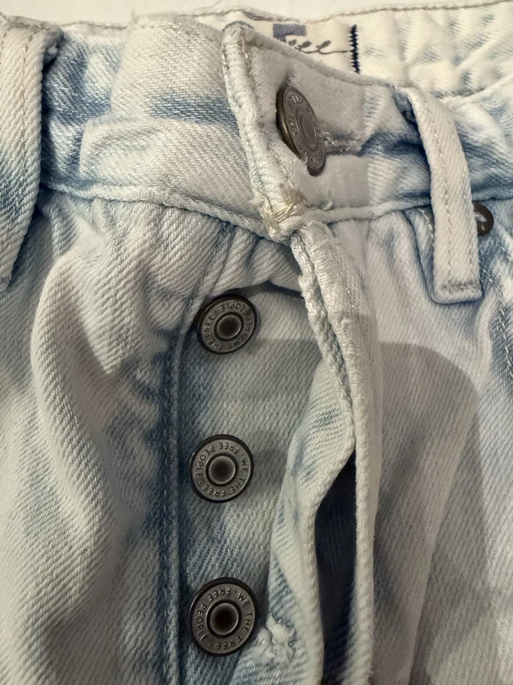 JEANS We the people 25 botón lavado ácido mosca talla 25 Foto 3 de 4