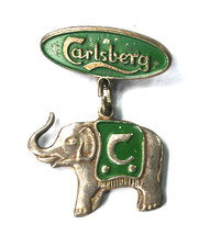 Vintage Carlsberg German Beer Green Enamel Elephant Brooch Pin 29mm x 22mm