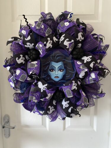 Light Up halloween wreath decorations Haunted Mansion Inspired Disney Wreath.